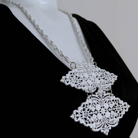 Vintage 60s 70s Enamel statement Necklace - Picture 3 of 4